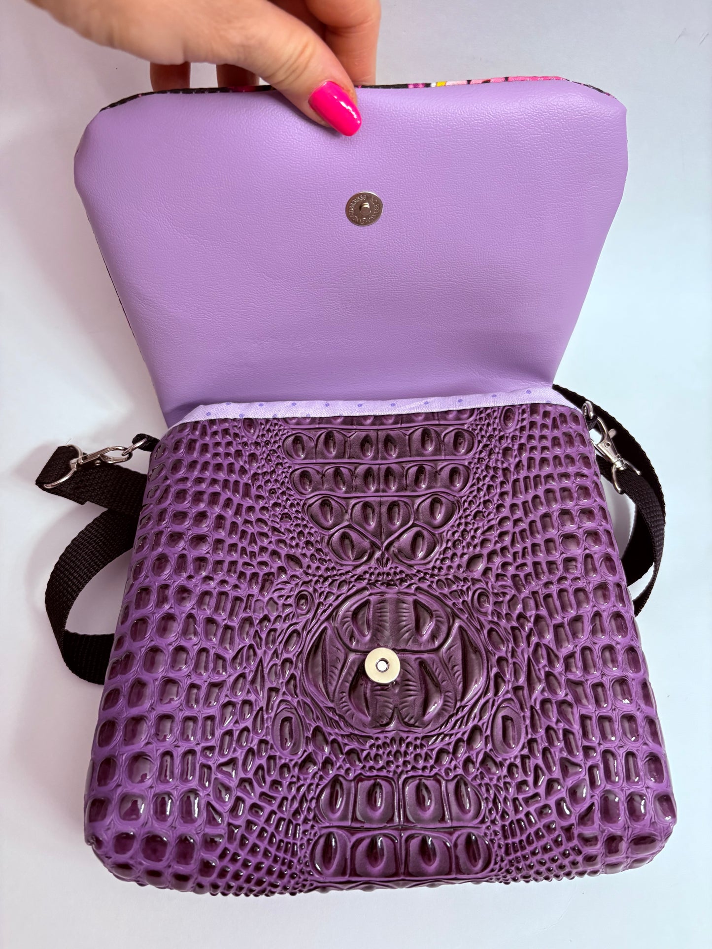 Jem and the hooograms purple 3D embossed croc crossbody flap bag