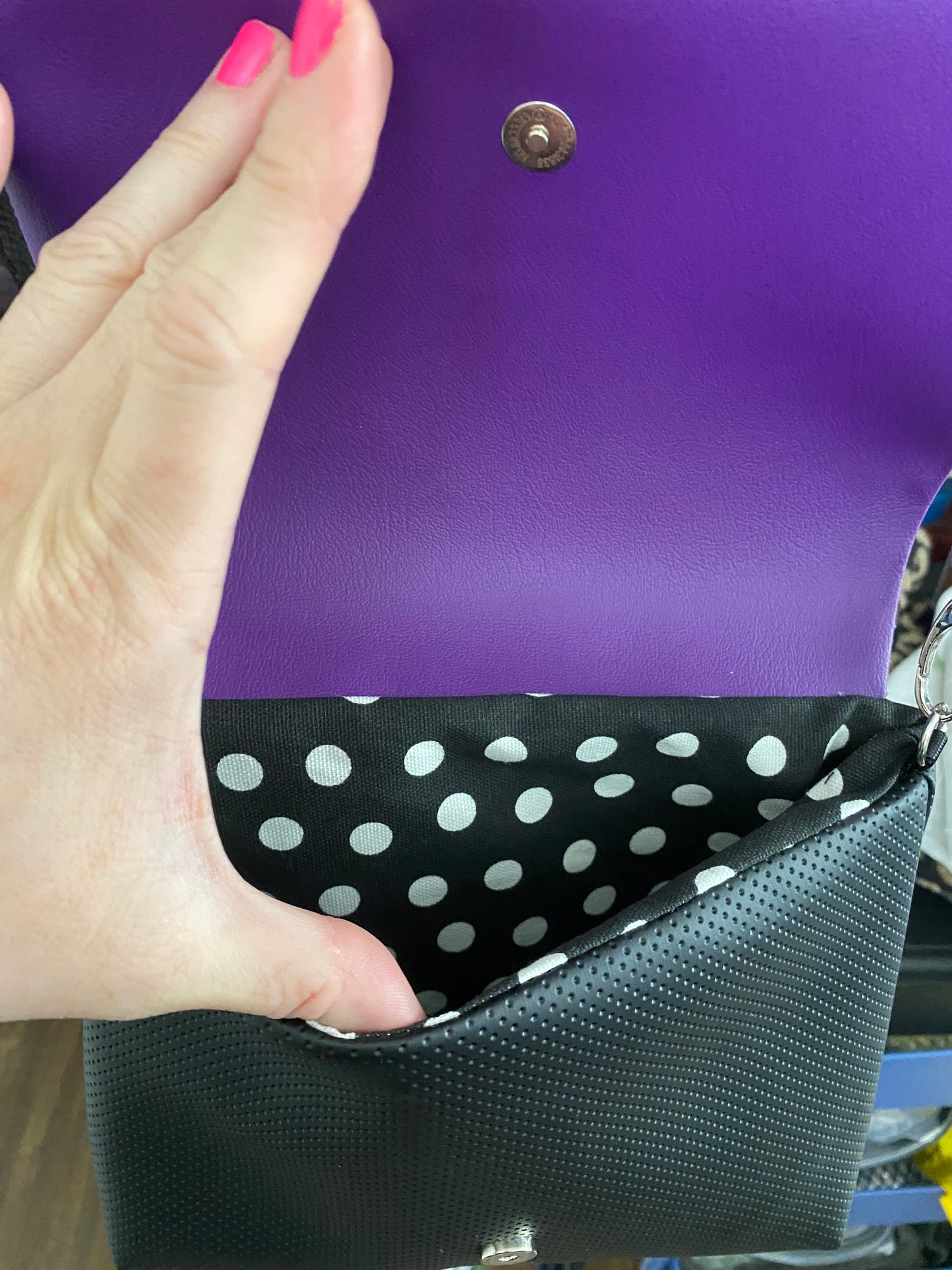 GHOSTFACE COLORFUL SCREAM CROSSBODY FLAP BAG