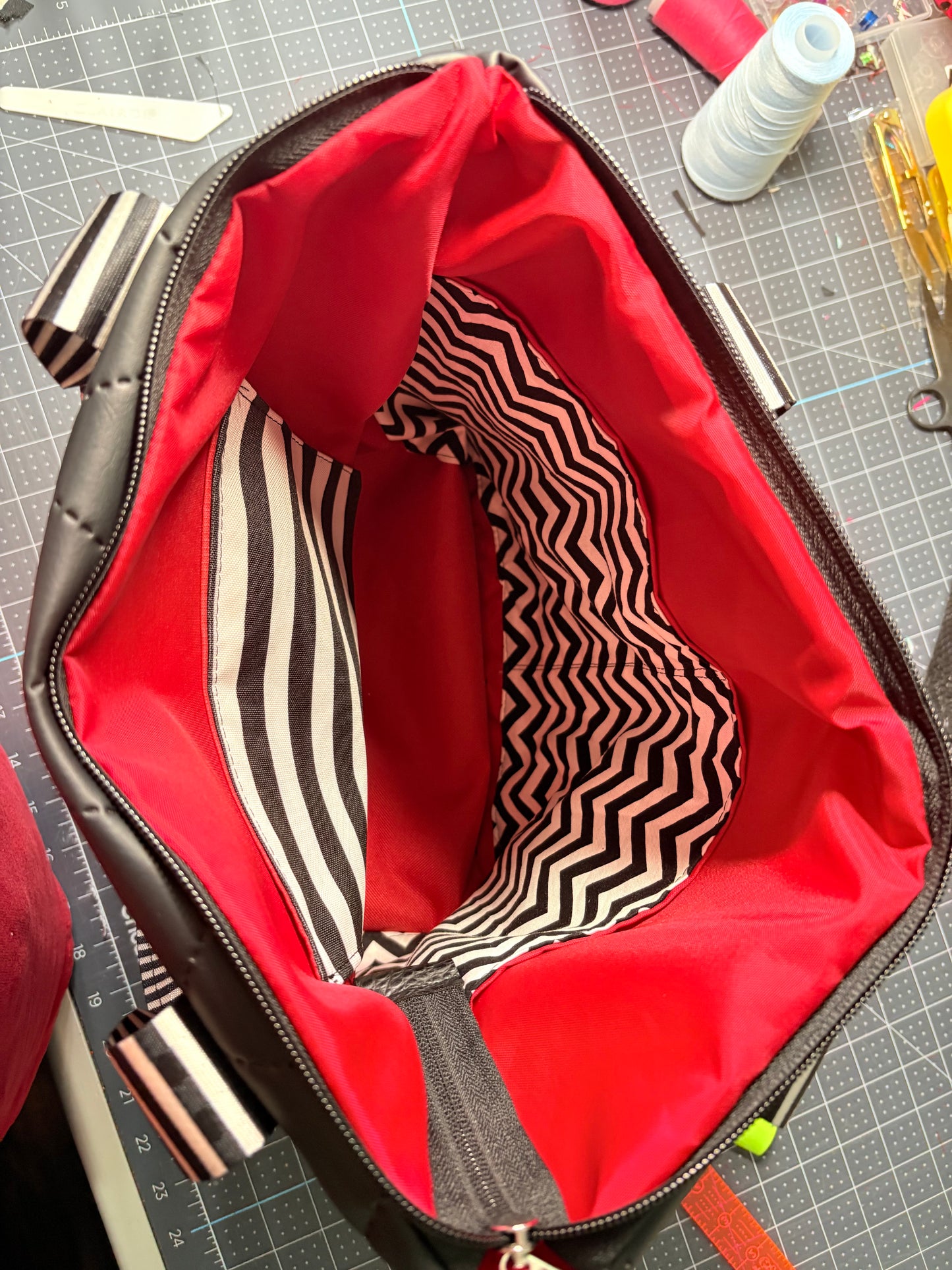 SCREAM QUILTED TOTE