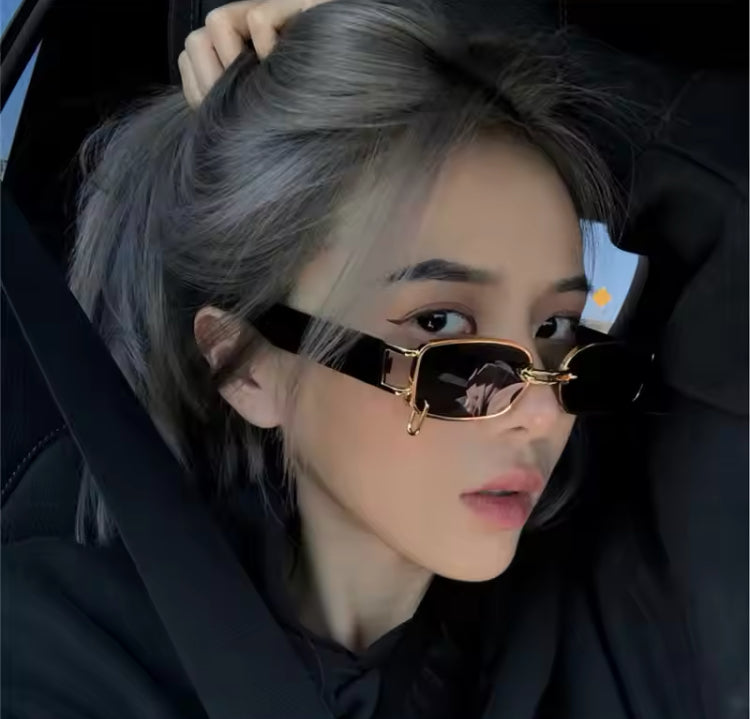 SUNGLASSES RECTANGLE WITH RING DETAIL