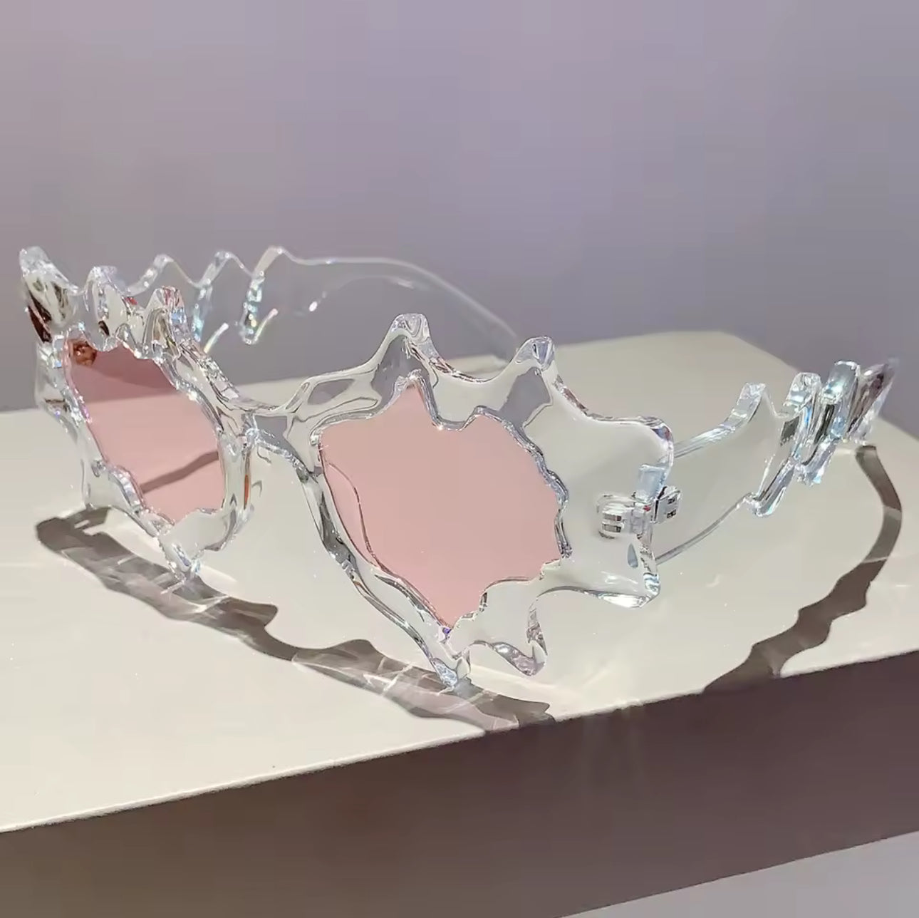 SQUIGGLY SUNNIES