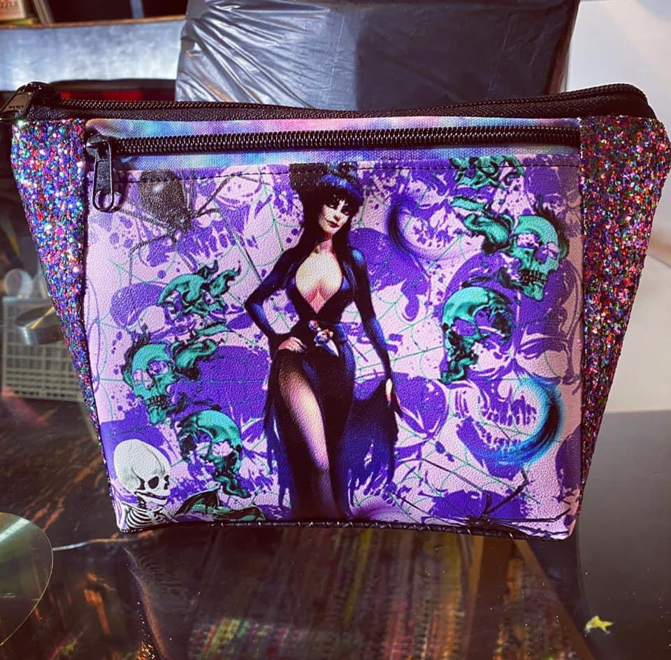 ELVIRA MISTRESS OF THE DARK POUCH