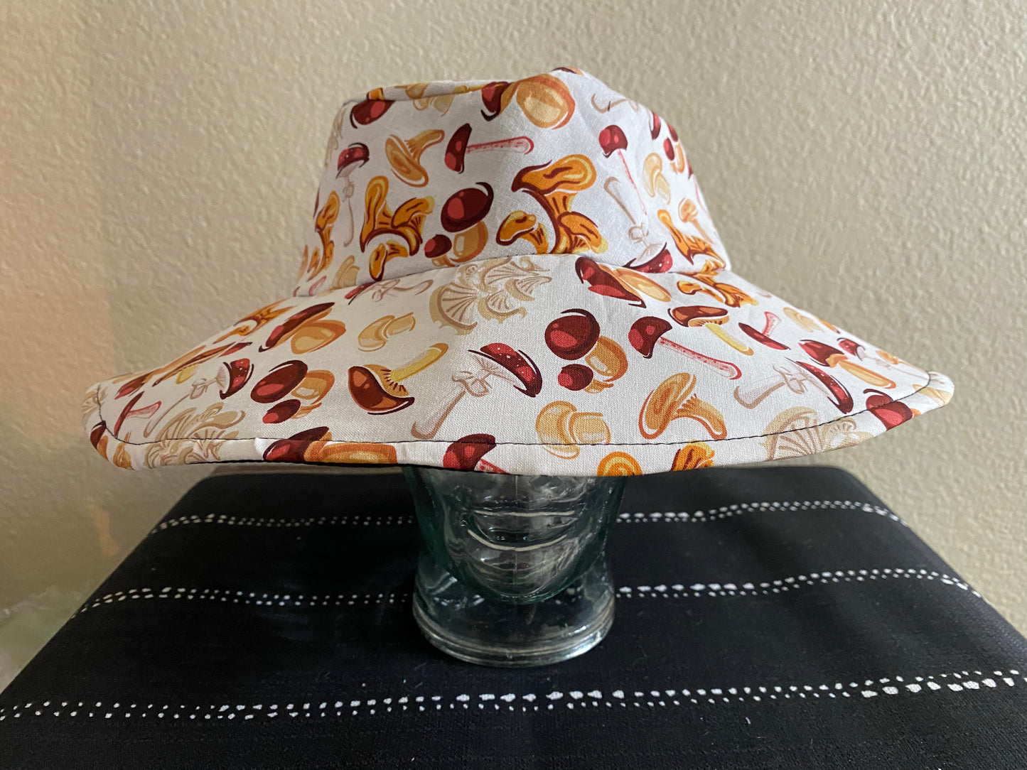 Hector Cruz 5 hats