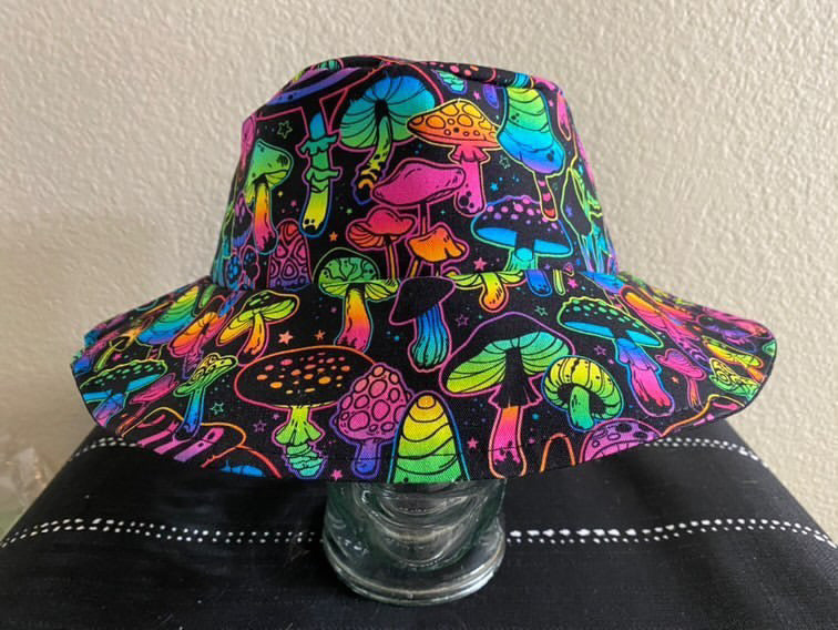 Hector Cruz 5 hats