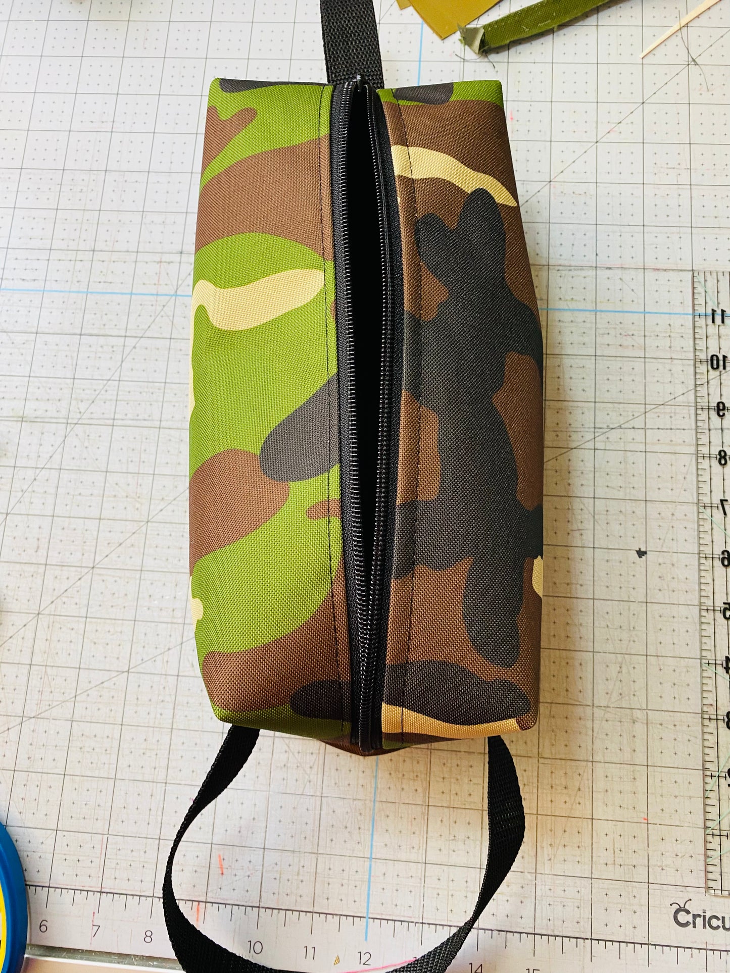Camo boxy bag