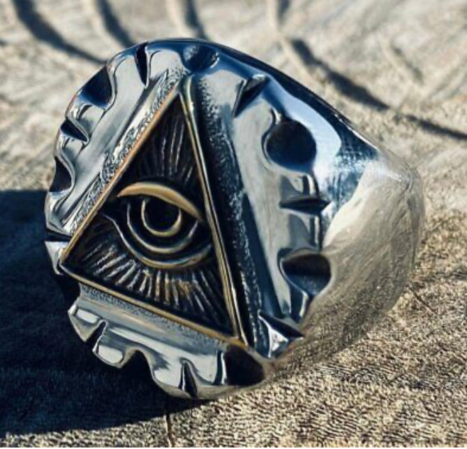 All seeing eye ring