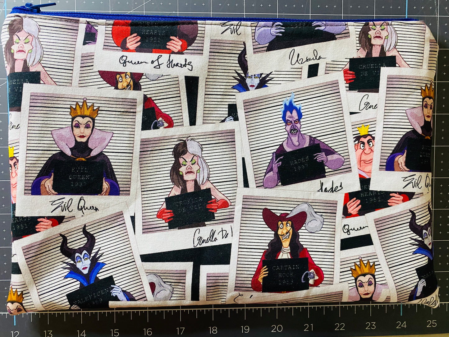 VILLAIN MUGSHOT POUCH