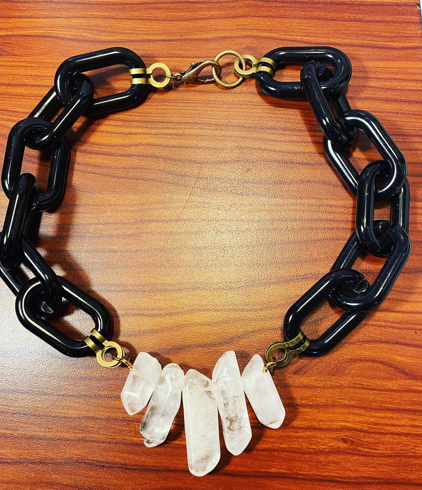 PLASTIC QUARTZ NECKLACE HANDMADE JEWELRY