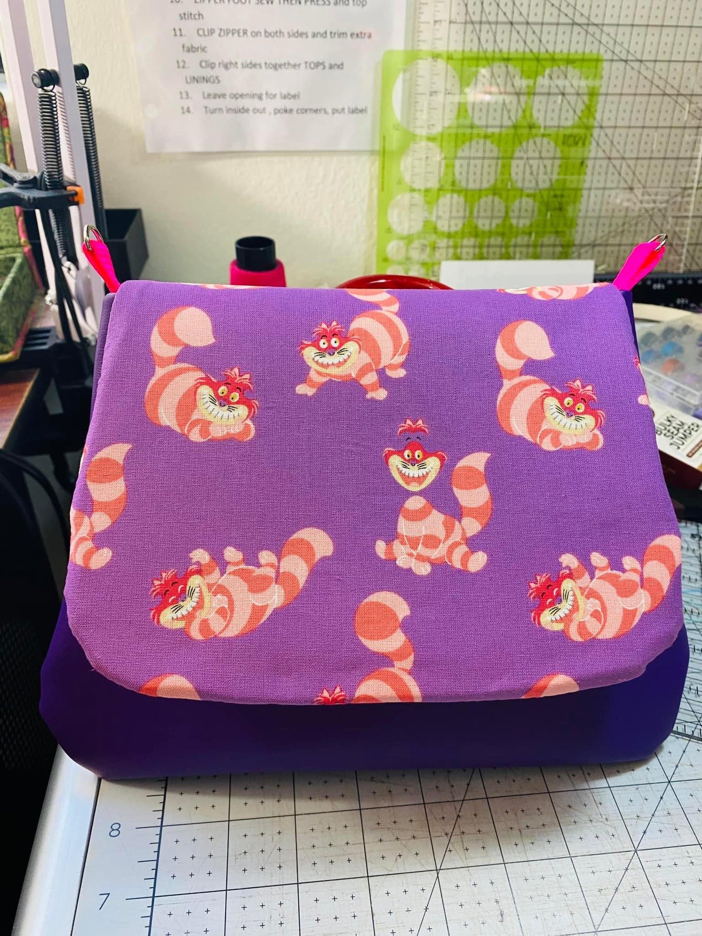 Cheshire Cat crossover bag