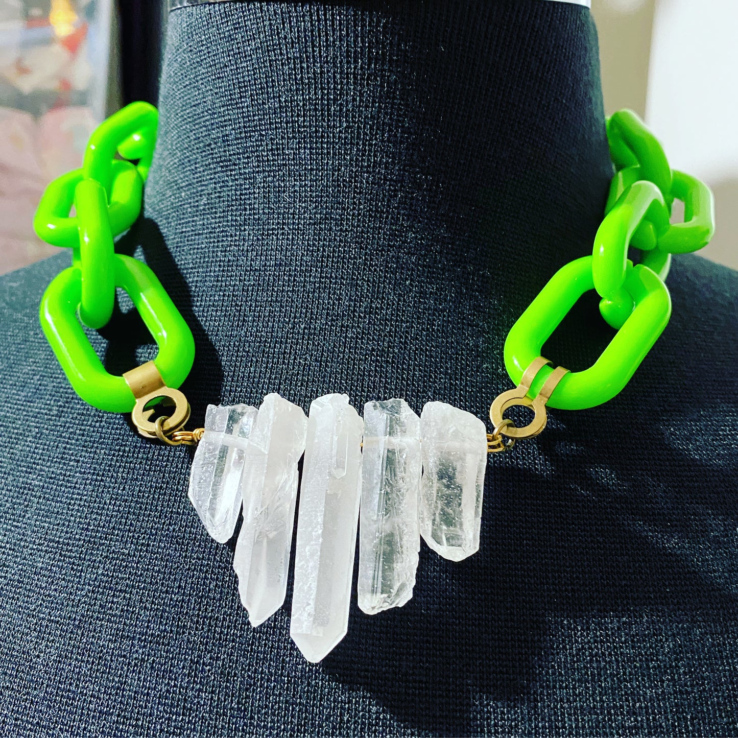 PLASTIC QUARTZ NECKLACE HANDMADE JEWELRY