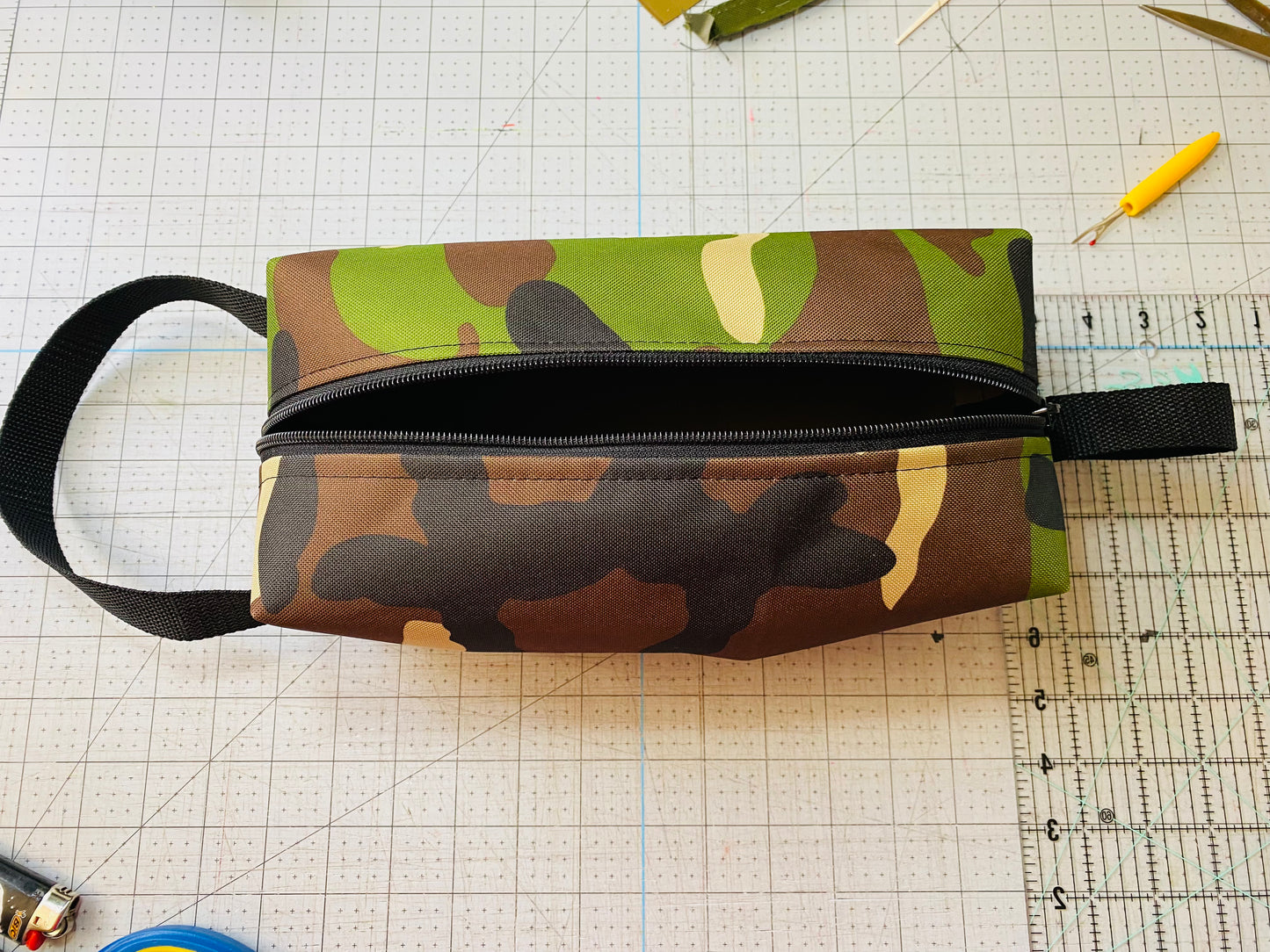 Camo boxy bag