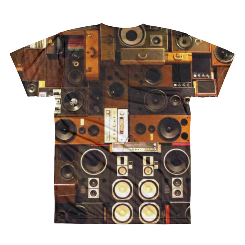 VINTAGE SPEAKER WALL T-SHIRT