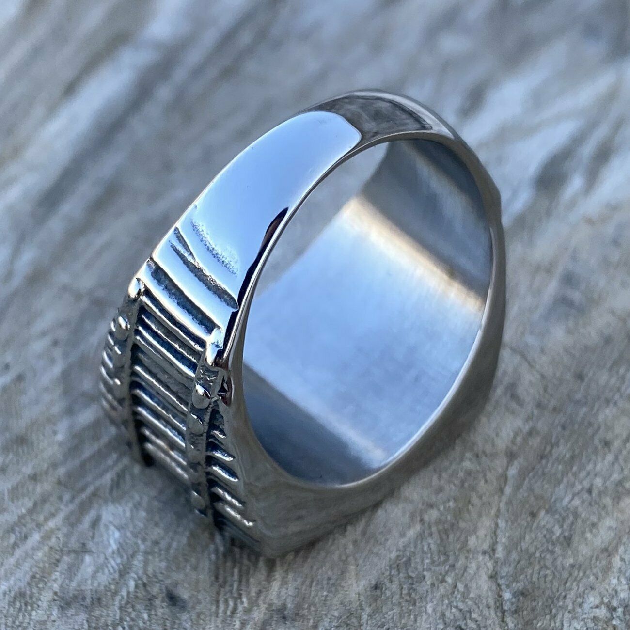 SAILOR RING