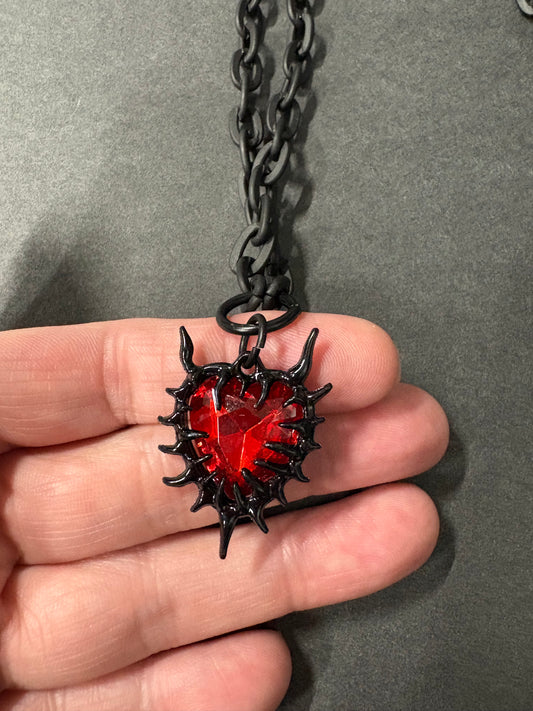 BLACK CHAIN WITH RED GOTHIC HEART PENDANT