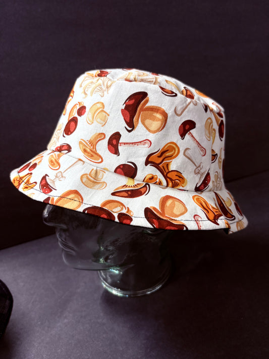 MUSHROOM BUCKET HAT