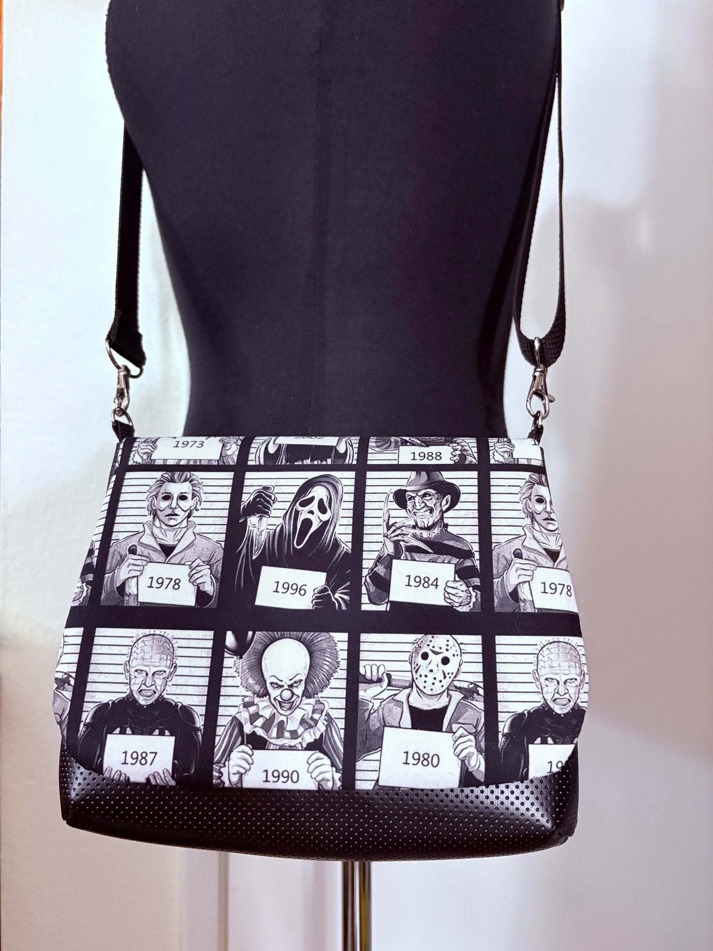 Killer mugshots flap crossbody bag