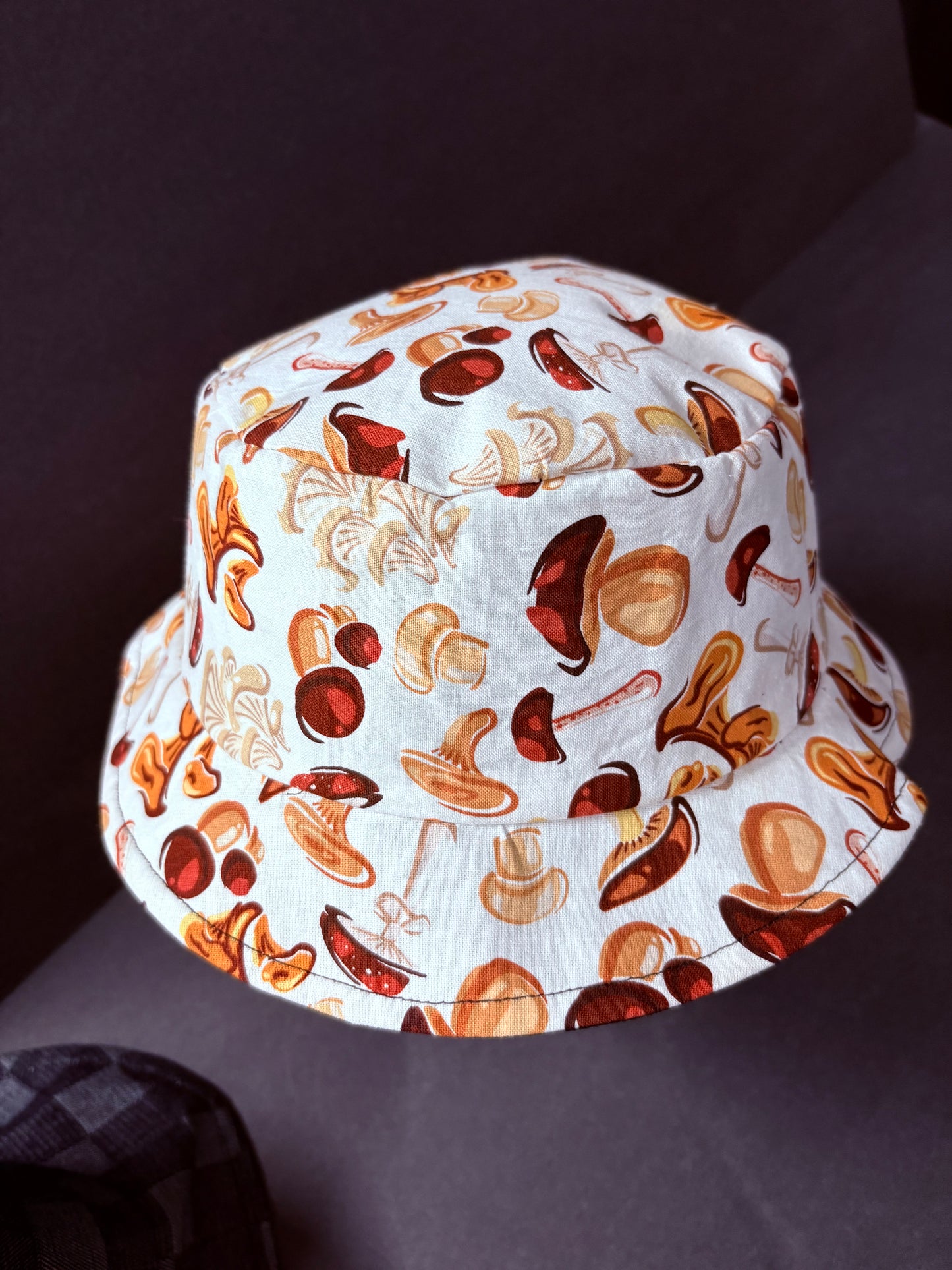 MUSHROOM BUCKET HAT