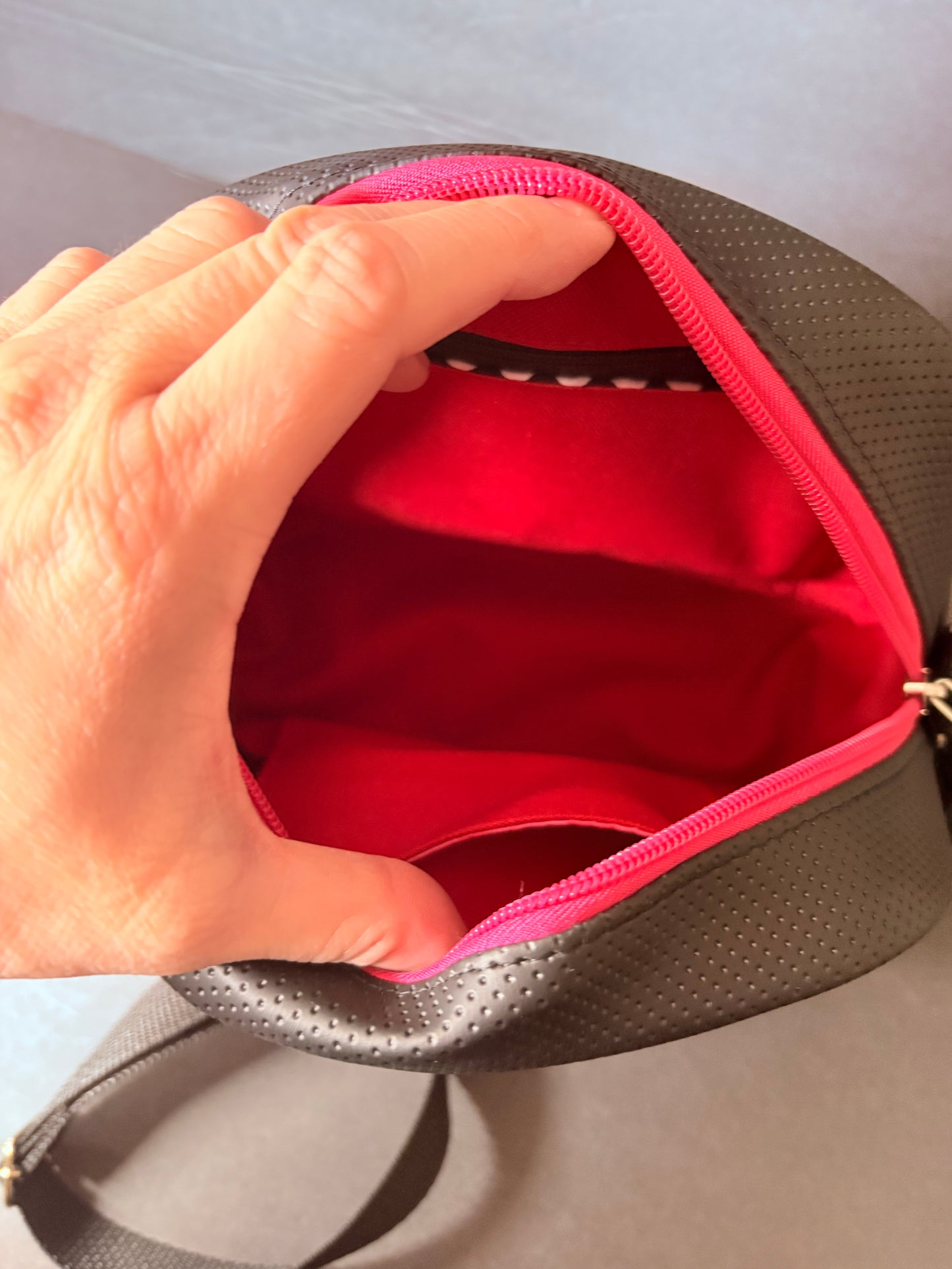 LOVE BOM KILLAS MINI BOWLER CROSSBODY BAG