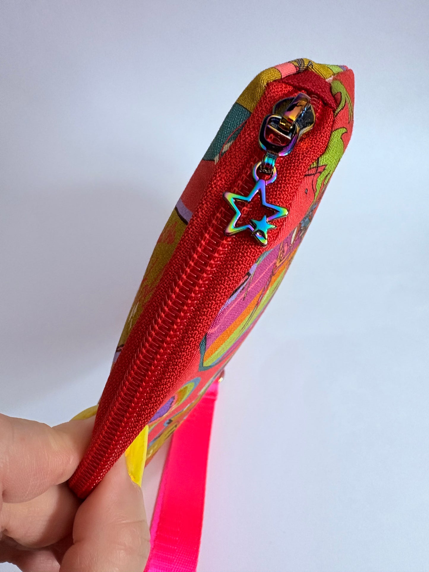 NEON PINK JEM HEART WRISTLET POUCH