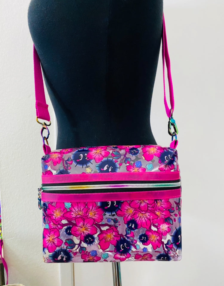 Clear floral soots crossover bag