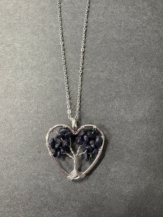 Heart tree of life onyx chip pendant