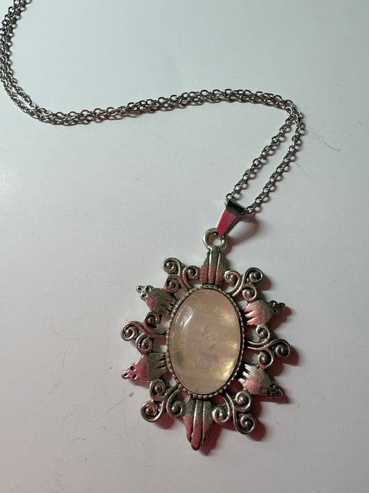 Baby pink rose quartz flower pendant necklace