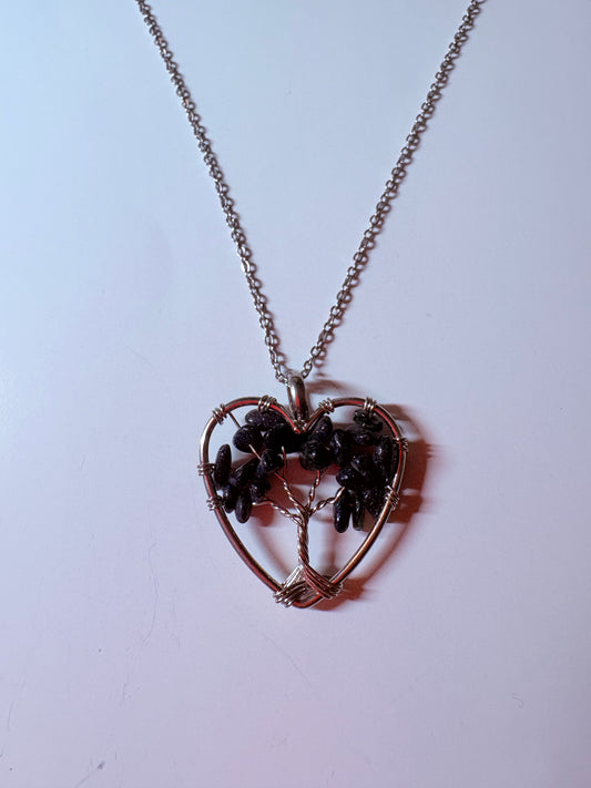 Heart tree of life onyx chip pendant