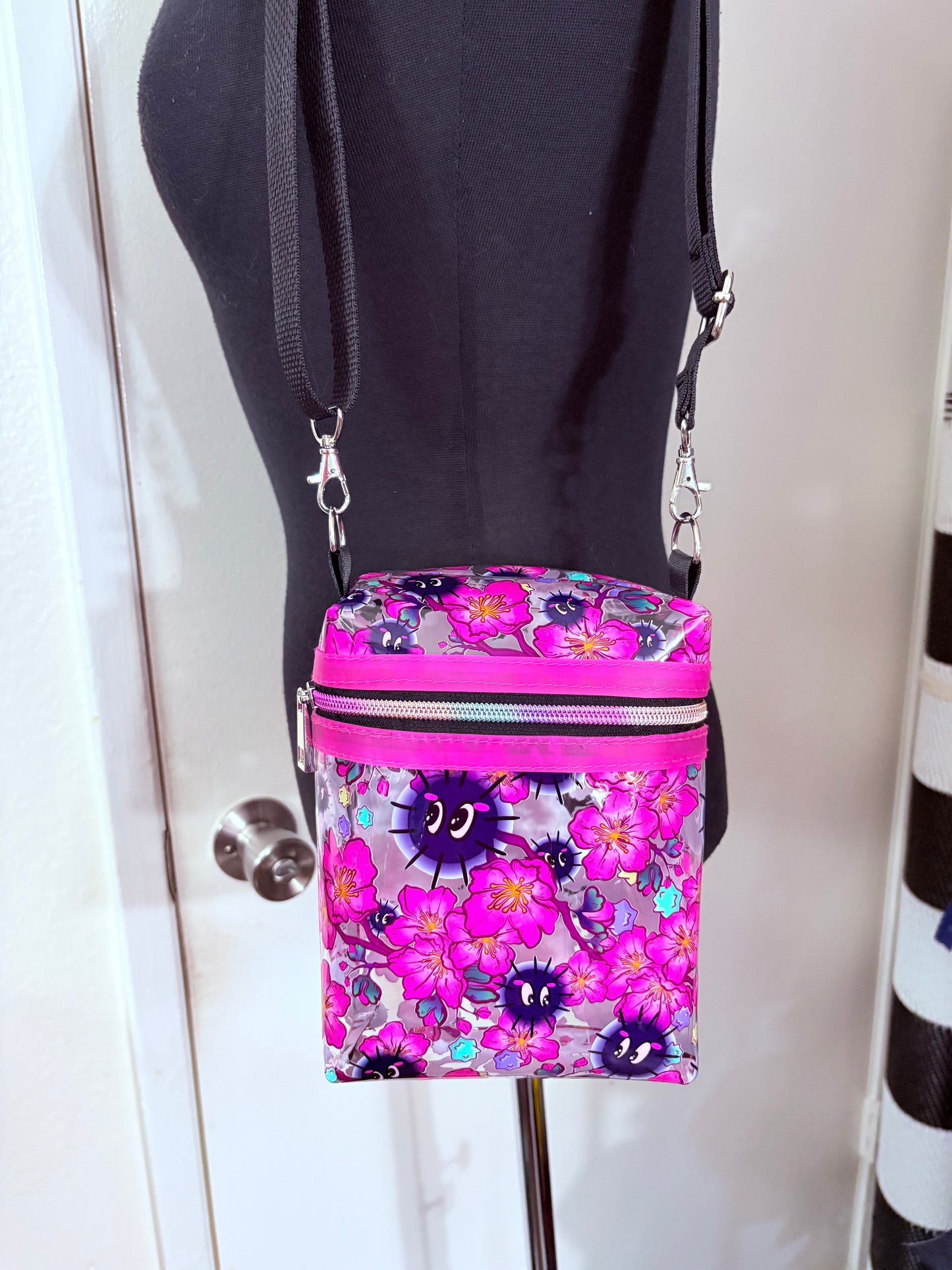 Clear floral soots crossover bag