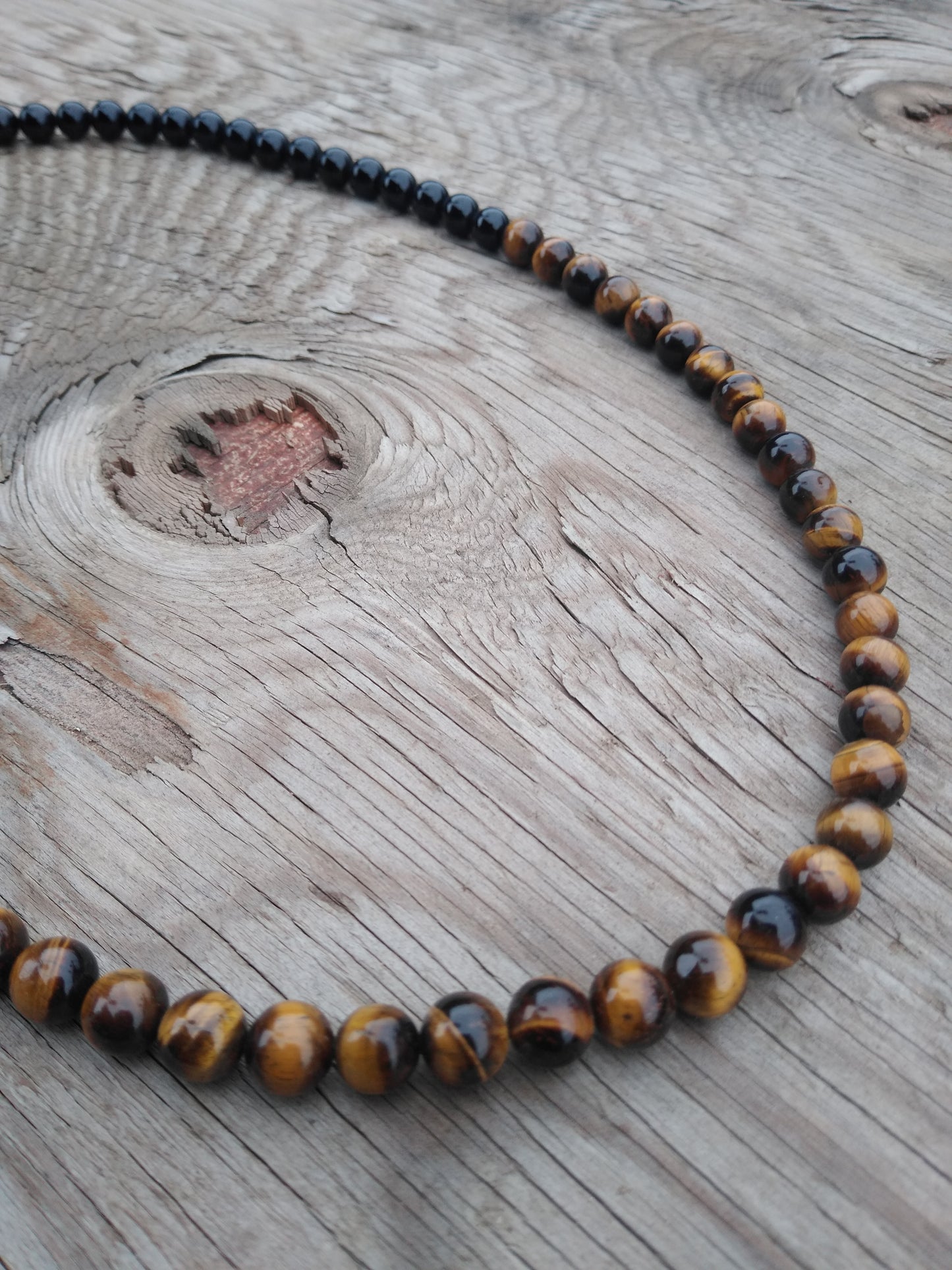 TIGER EYE & ONYX BEADED NECKLACE 50/50 STYLE