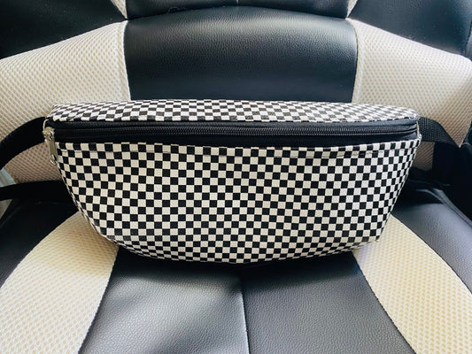 Checkered black and white Fanny pack
