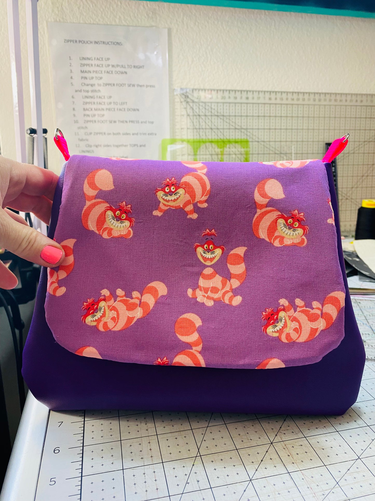 Cheshire Cat crossover bag