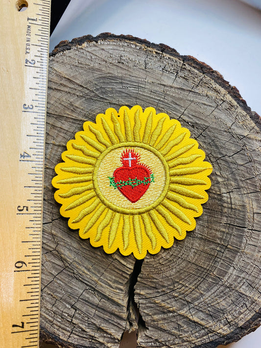 CREST SUN HEART IRON ON PATCH