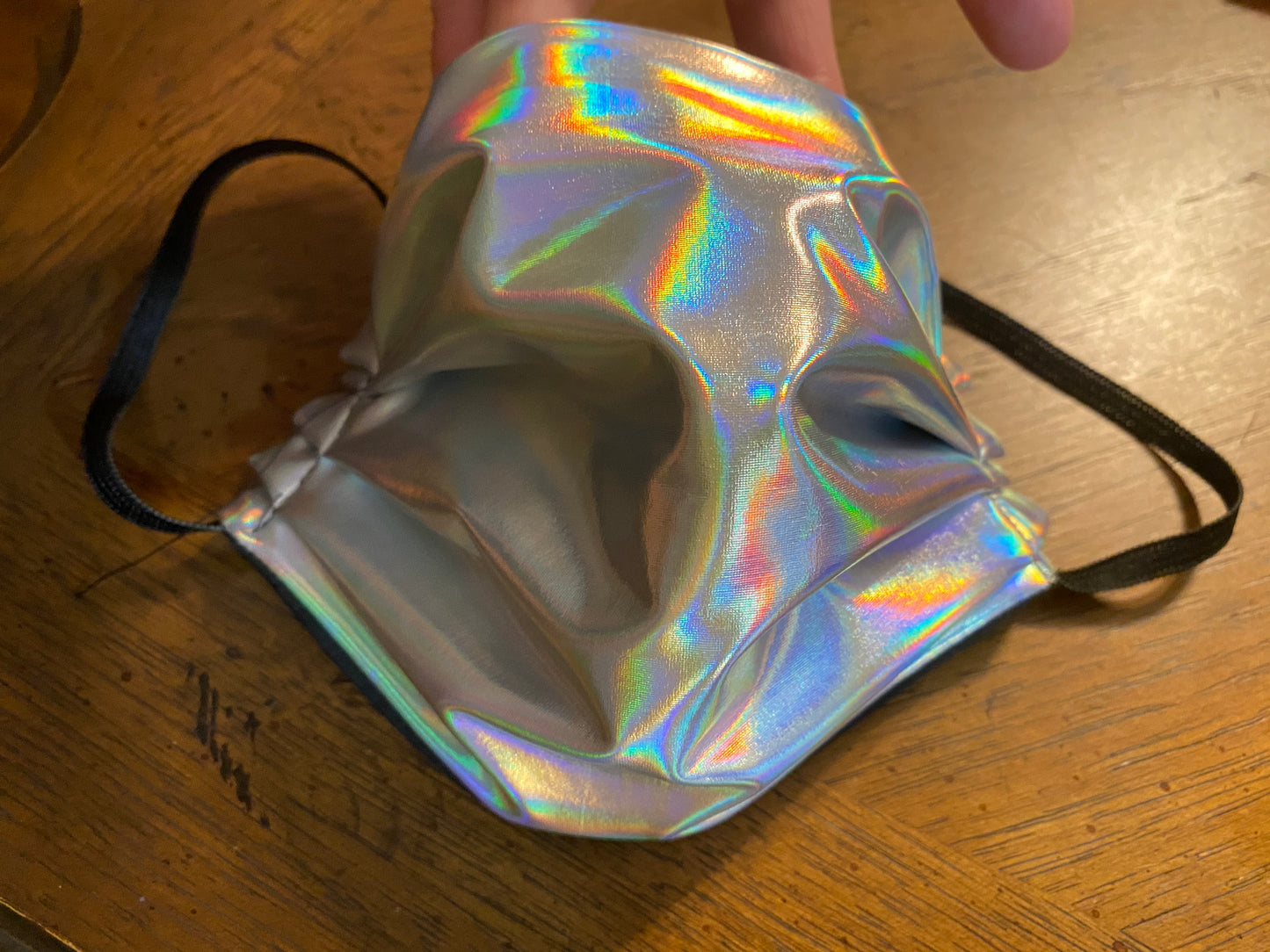 Hologram face mask