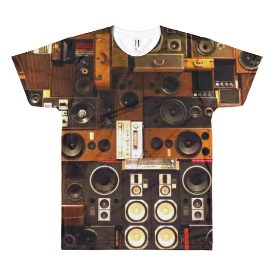 VINTAGE SPEAKER WALL T-SHIRT