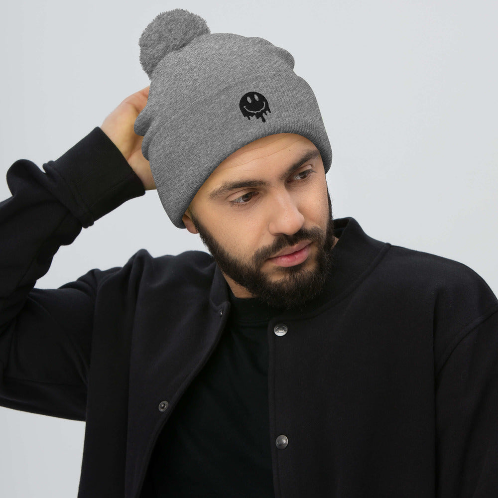 MELTY FACE BEANIE